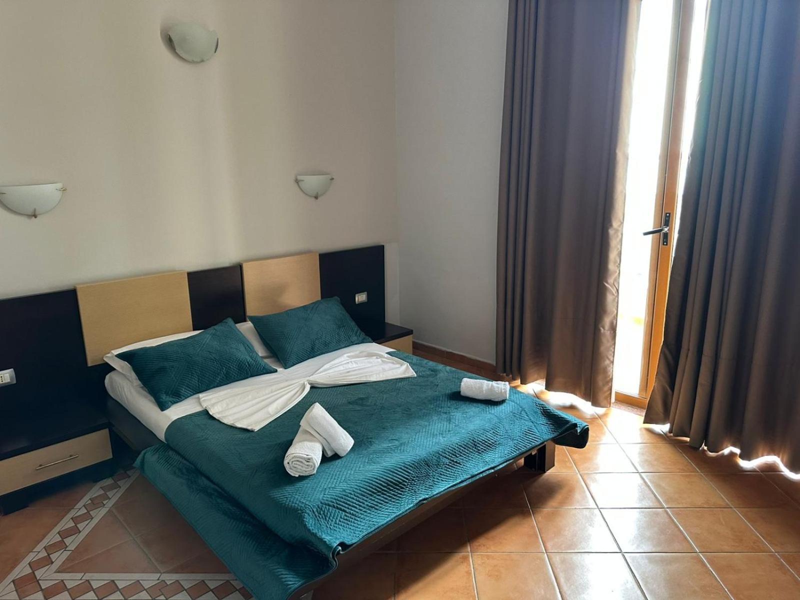 Hotel Ceka Saranda Extérieur photo